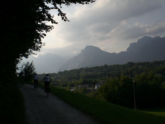 img_025.jpg
